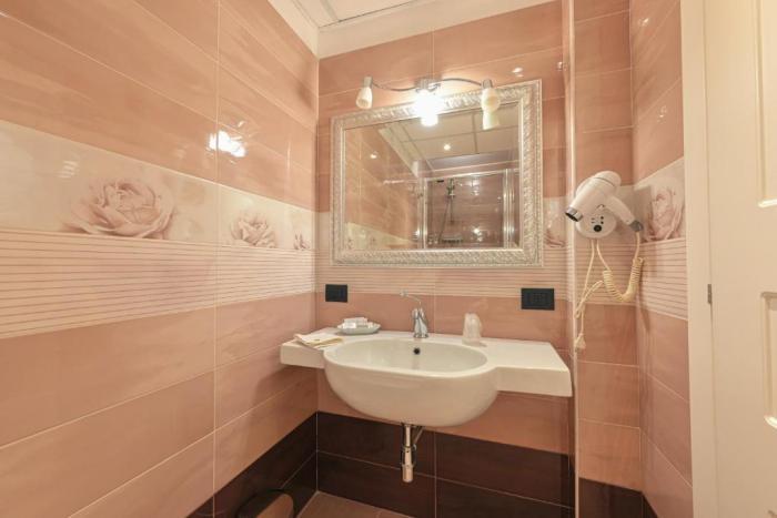 Hotel Mastrodattia Celano Pokoj fotografie