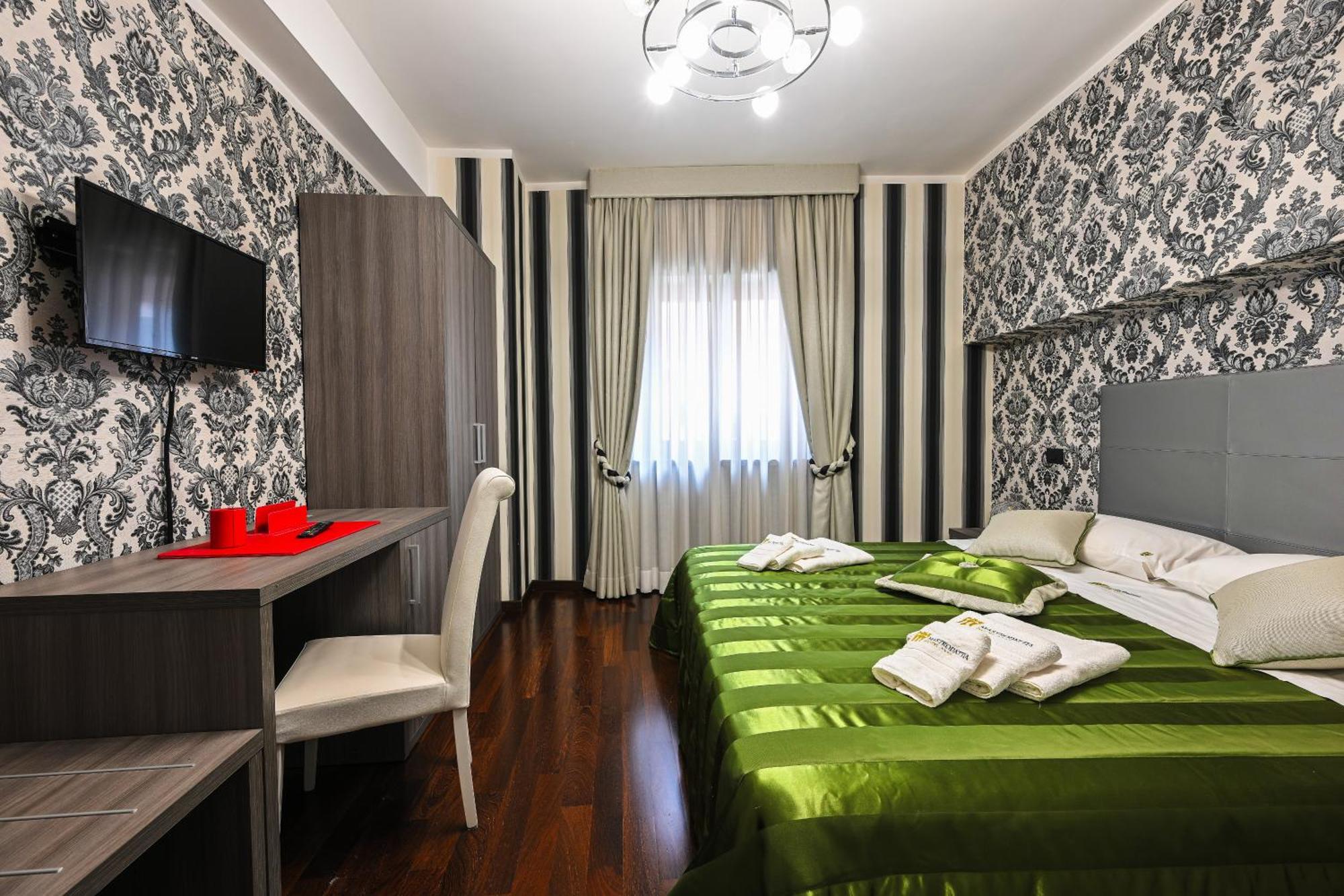 Hotel Mastrodattia Celano Exteriér fotografie
