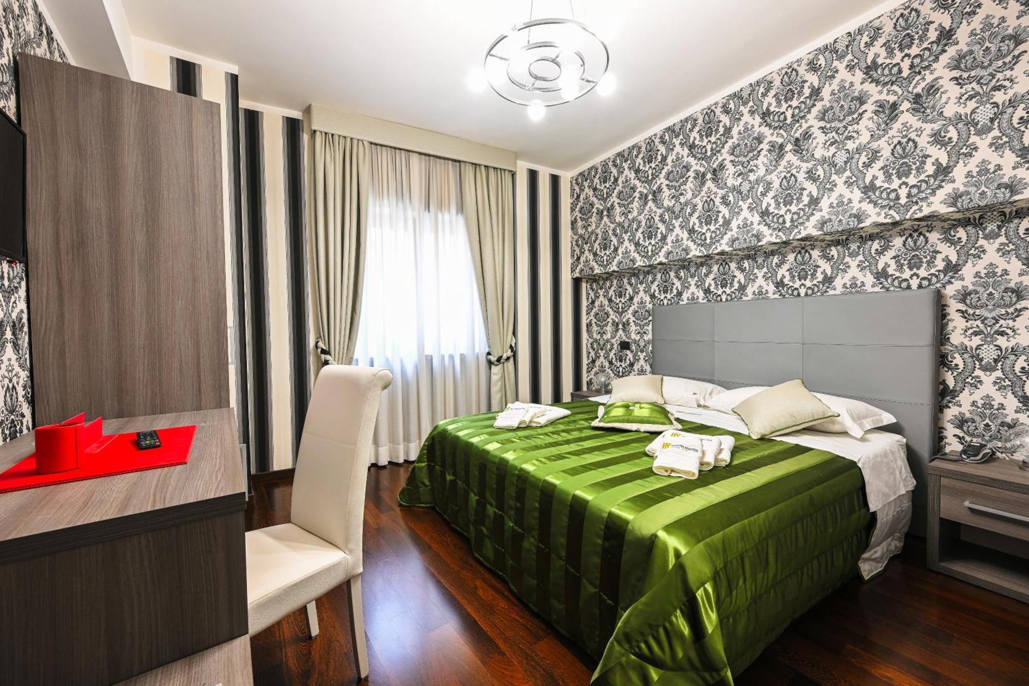 Hotel Mastrodattia Celano Exteriér fotografie