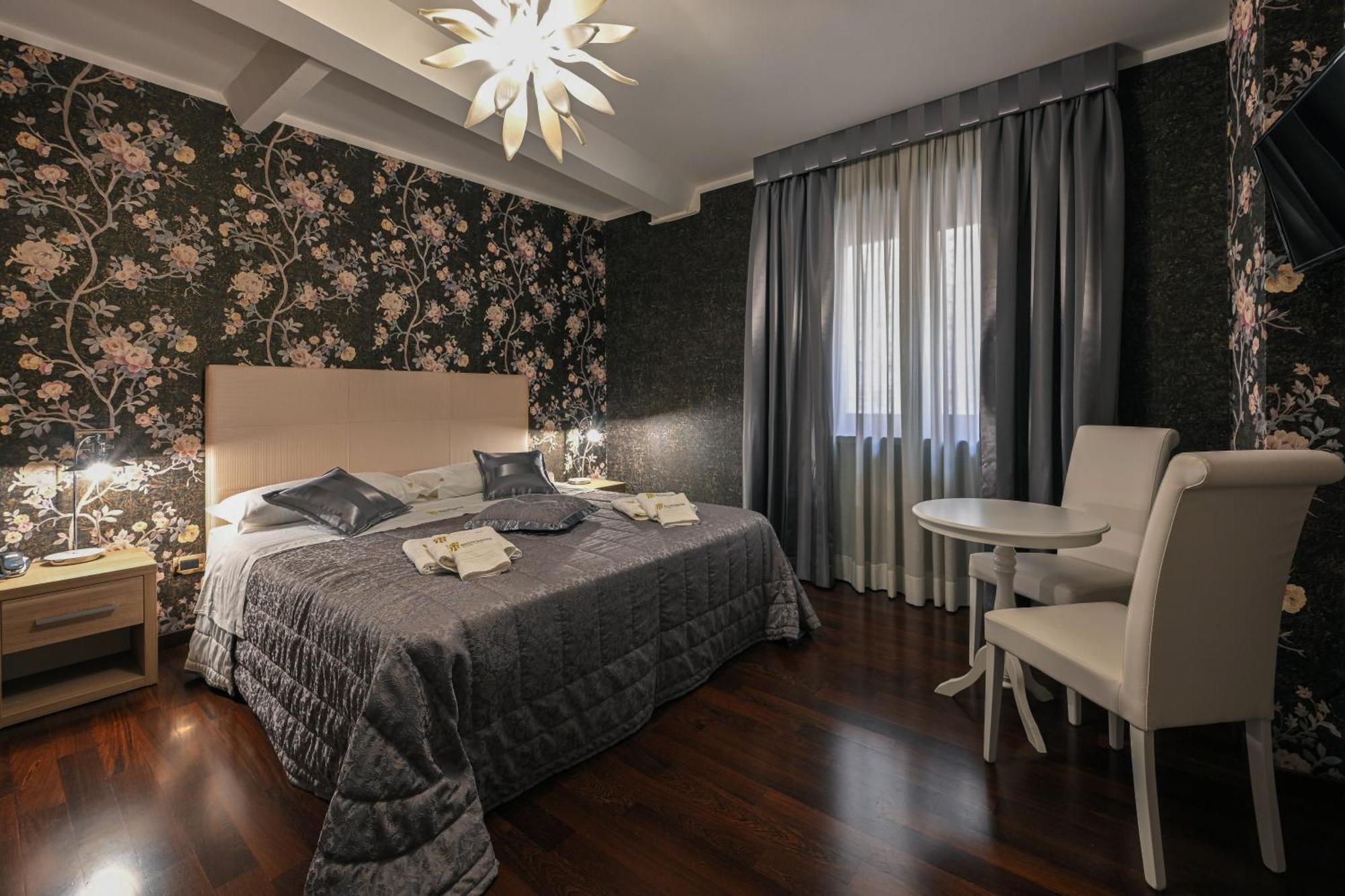 Hotel Mastrodattia Celano Exteriér fotografie