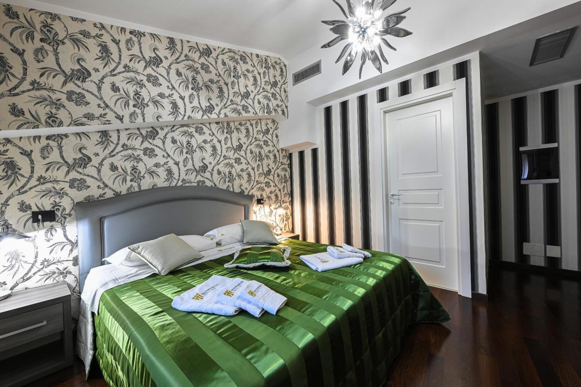 Hotel Mastrodattia Celano Exteriér fotografie